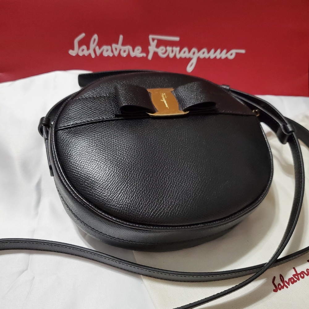 Salvatore Ferragamo Vara Bow Minibag